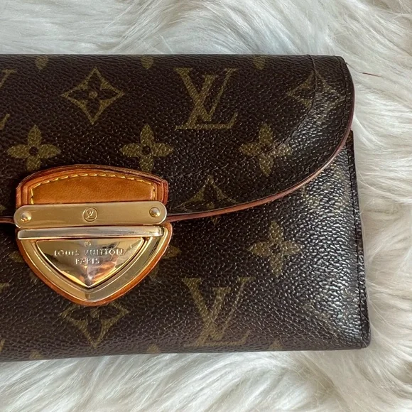 Louis Vuitton Monogram Eugenie Wallet - Picture 4 of 15